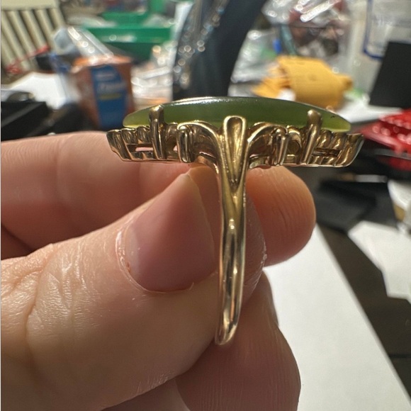 10k Gold Jade Navette Ring size 9.5 - Picture 10 of 14